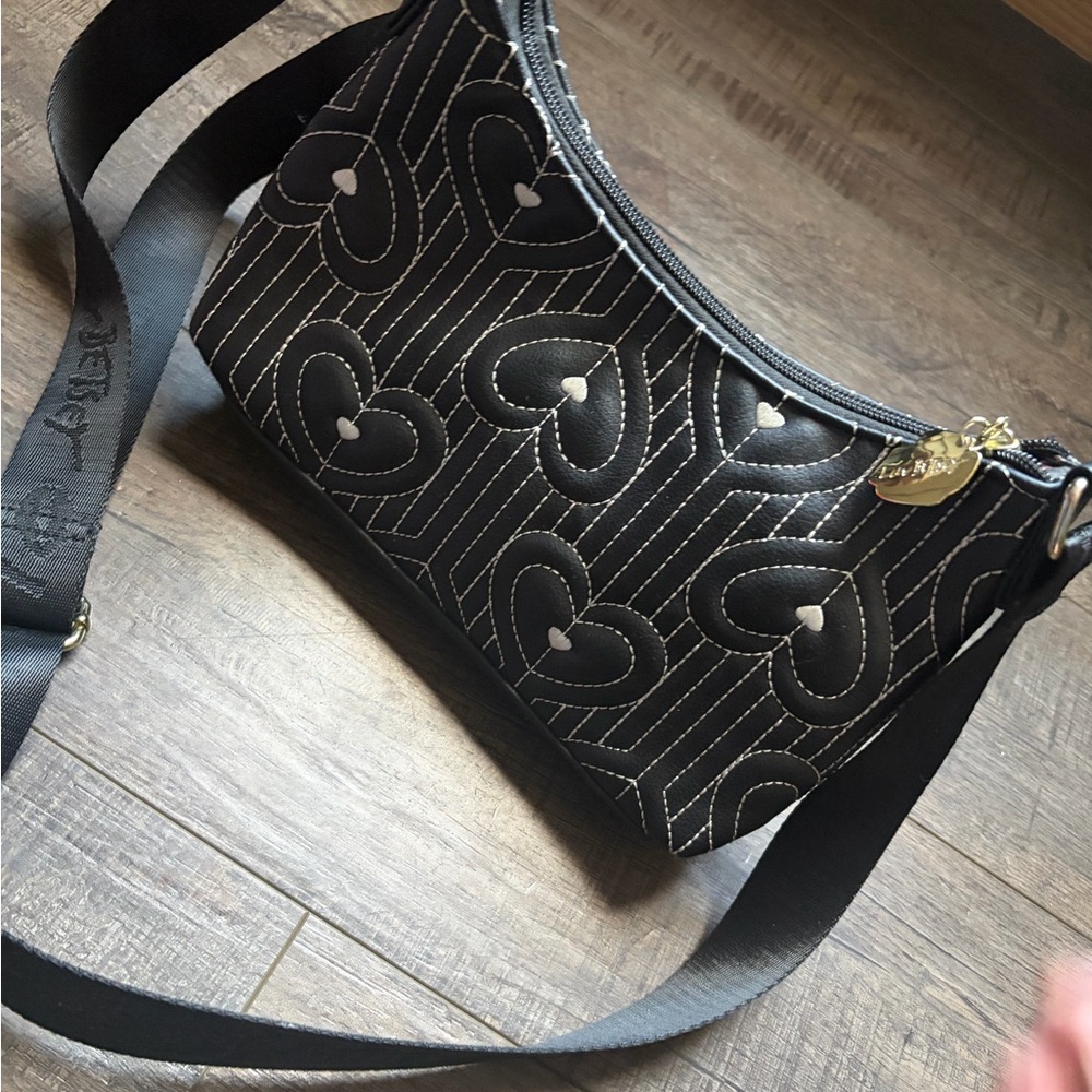 Black Heart Pattern Shoulder Bag - image 2